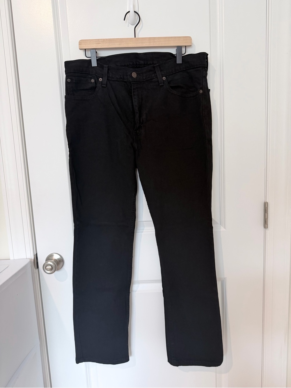 Levi's Black Straight Jeans for Men
